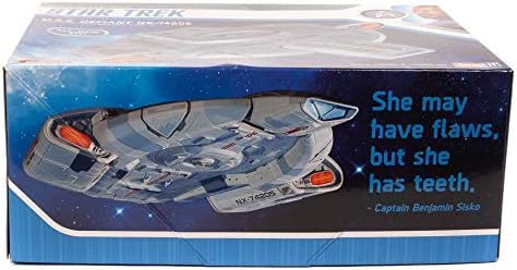 Sarki Fény a Star Trek USS Defiant 1:1000 Léptékű Snap Modell Kit, Többszínű (POL952)
