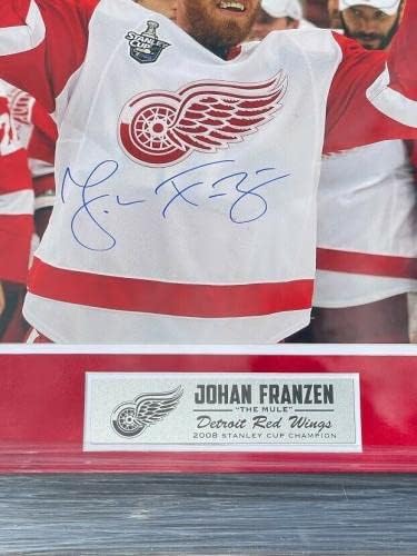 Johan Franzen Aláírt Keretes Detroit Red Wings Stanley-Kupa 16x20 Fotó SZÖVETSÉG COA - Dedikált NHL-Fotók